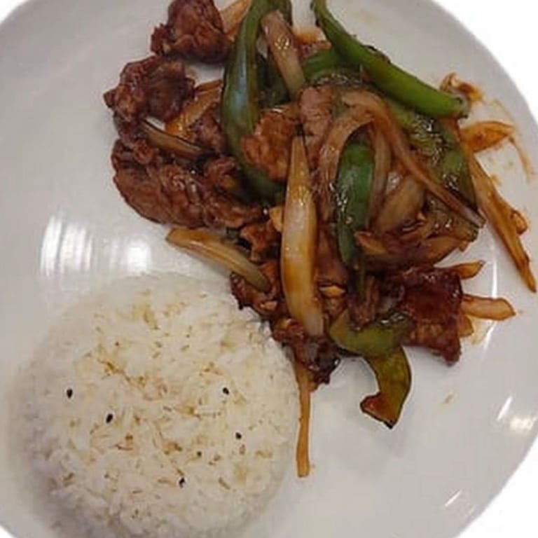 Delicious Thai Cuisine Awaits
