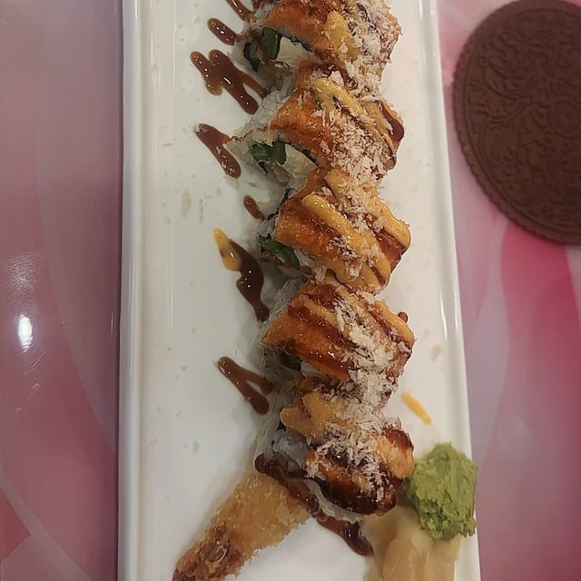 Sexy Mama Roll.